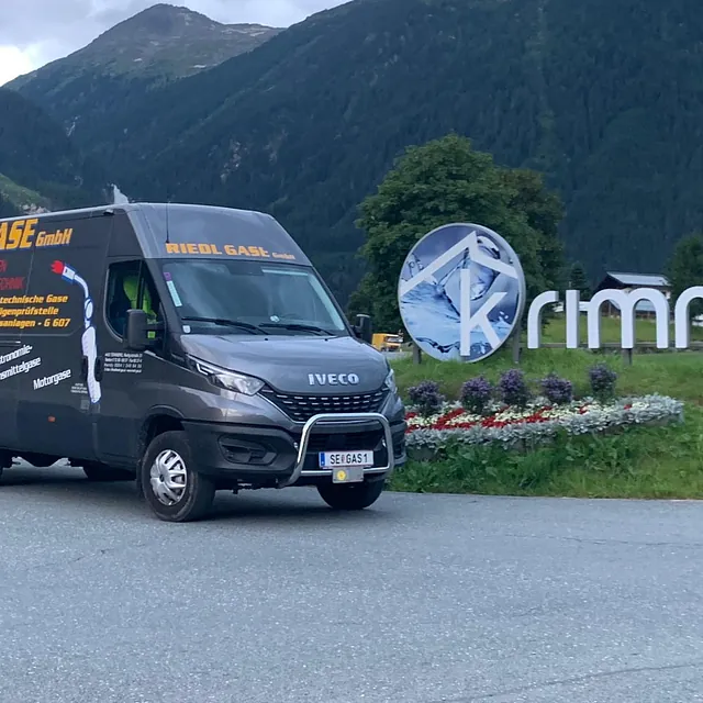 Riedl Gase Firmenwagen